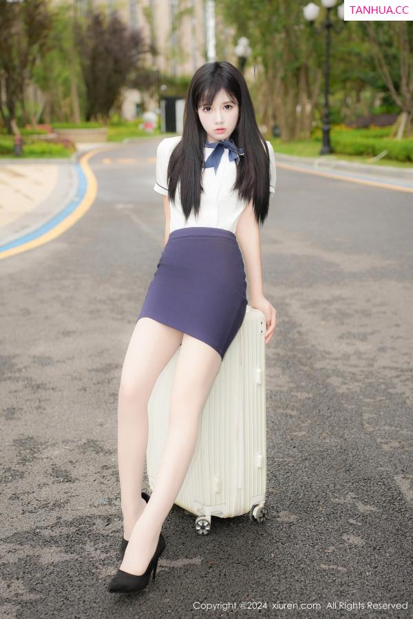   [XiuRen]高清写真图 2024.09.13 No.9154 于诺诺ise 丝袜美腿第9张图片